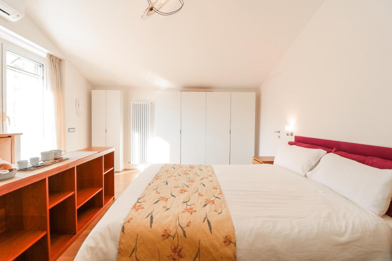 Terrazze Del Lungomare Bed & Breakfast Naples Exterior photo